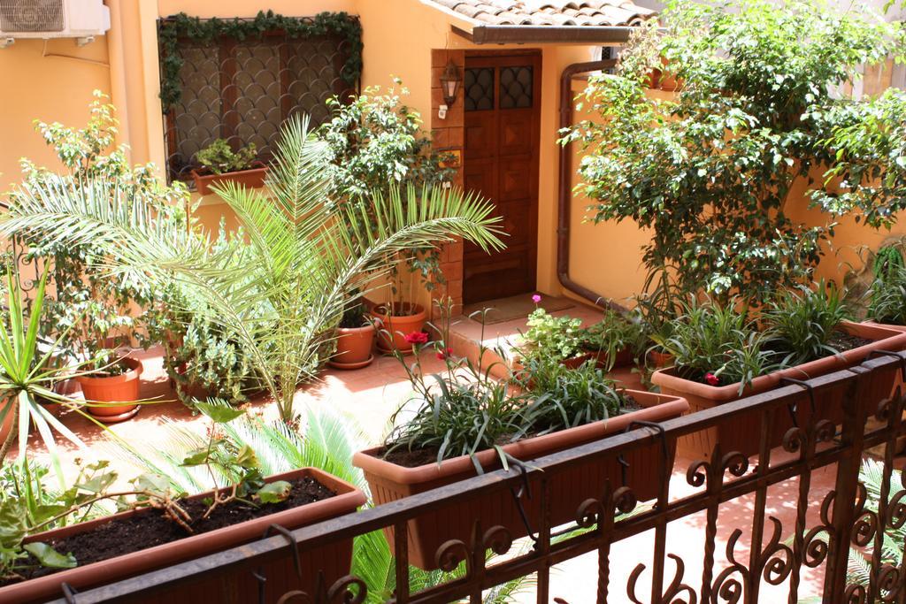 Hotel Al Cortiletto à Reggio de Calabre Chambre photo
