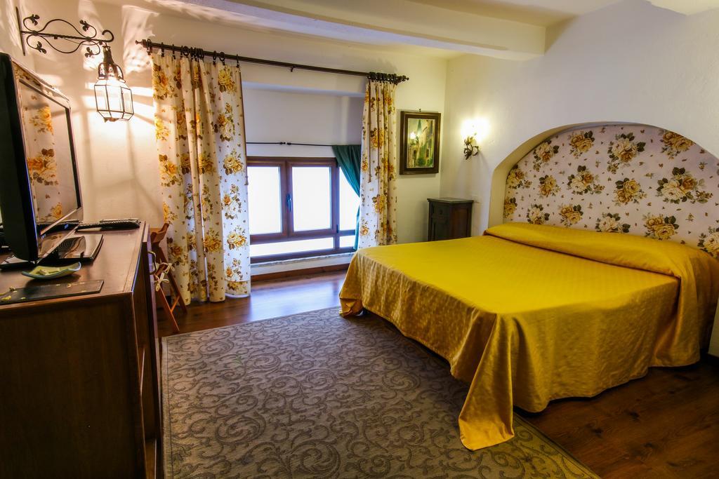 Hotel Al Cortiletto à Reggio de Calabre Chambre photo